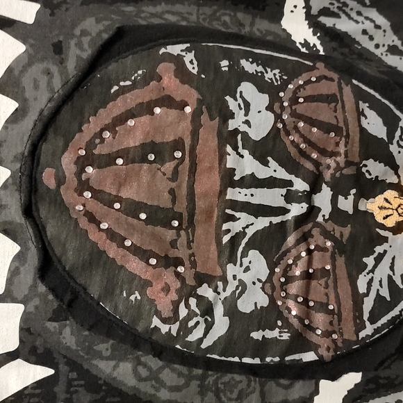 Men's Large T-shirt - Picture 7 of 8